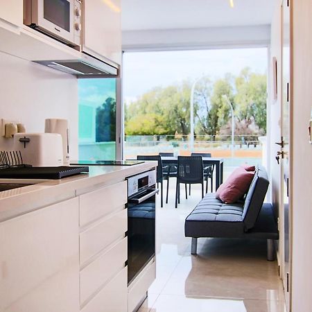 파포스 Phaedrus Living - Seaside Luxury Flat Harbour 109 아파트 외부 사진