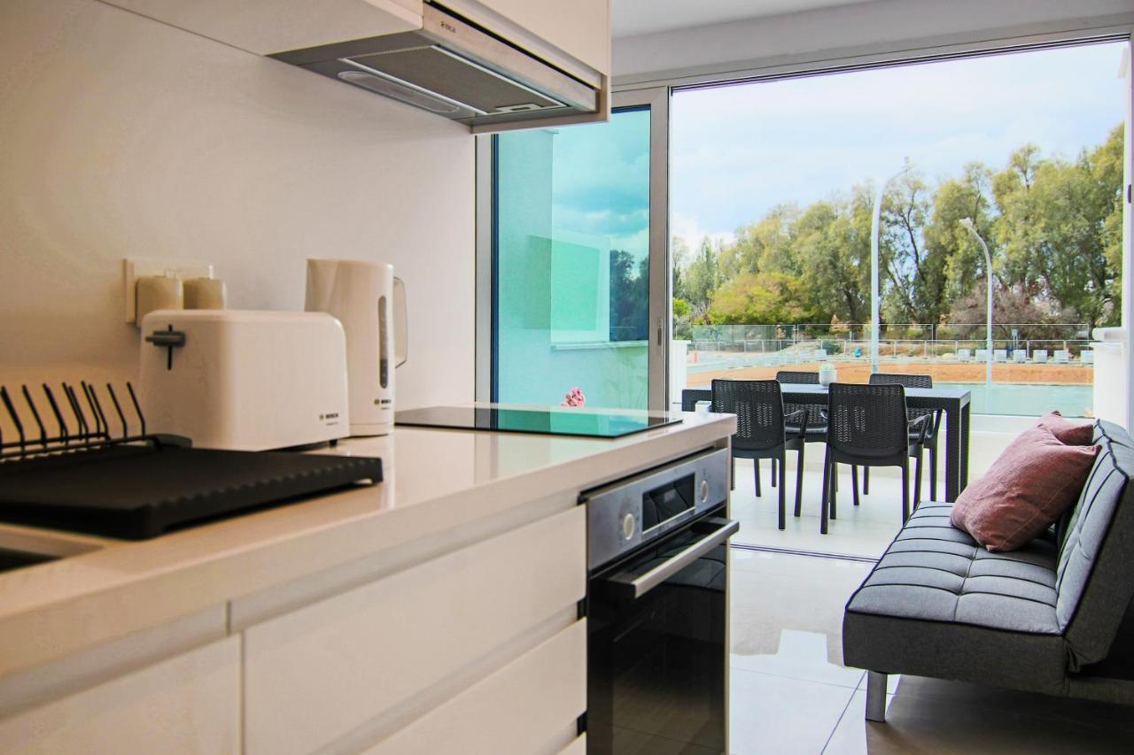 파포스 Phaedrus Living - Seaside Luxury Flat Harbour 109 아파트 외부 사진