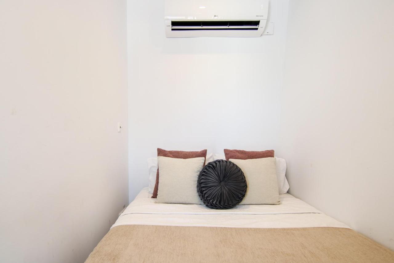 파포스 Phaedrus Living - Seaside Luxury Flat Harbour 109 아파트 외부 사진